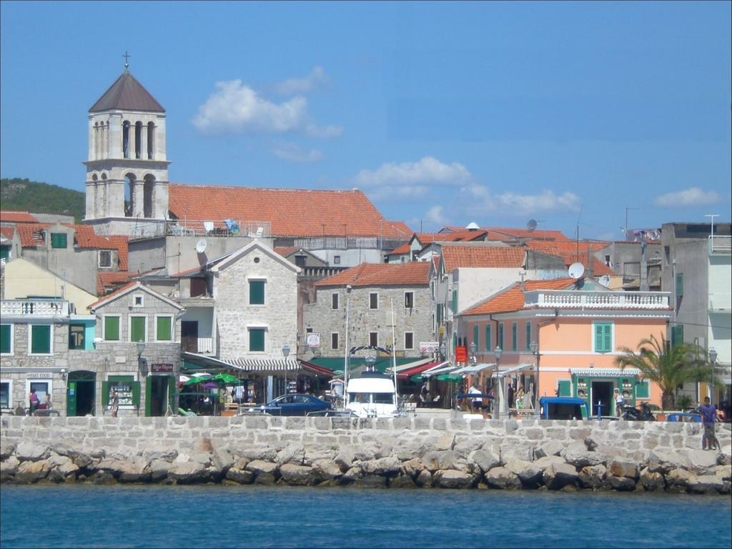Apartment Center Marija Vodice Bagian luar foto
